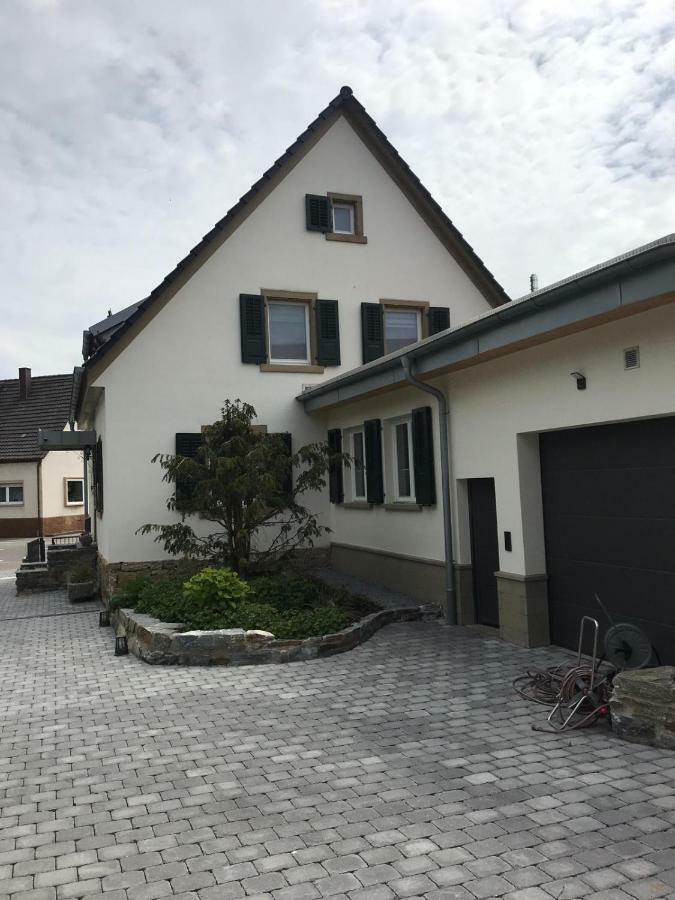 Heimatlodge 辛斯海姆 外观 照片